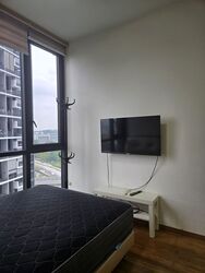 The Trilinq (D5), Condominium #624108551